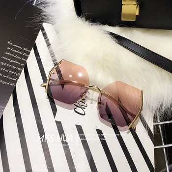 MS 2019 Ženska sončna Očala Znamke Oblikovalec sončna Očala Poletje, Sonce Očala Moda za Ženske Luksuzni Dekoracijo Klasičnih Očal UV400