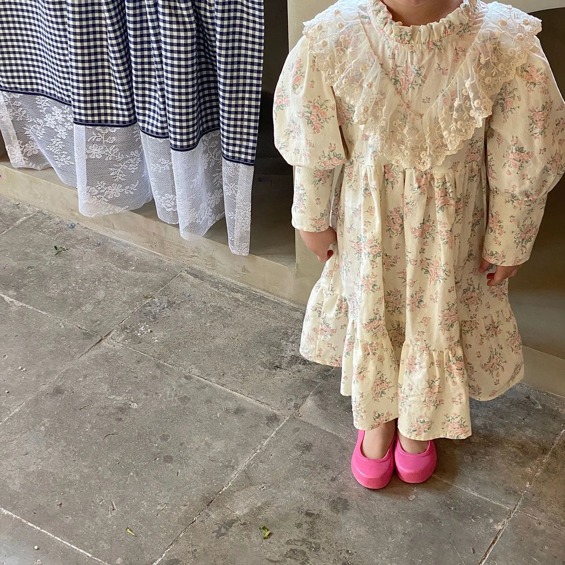 2022 Pomlad Otroci, Dekleta, Obleko Korejski Letnik Baby Dolg Rokav Cvet Tiskanja Bombažne Čipke Obleke Oblačila Otrok Princesa Obleko Slike 0